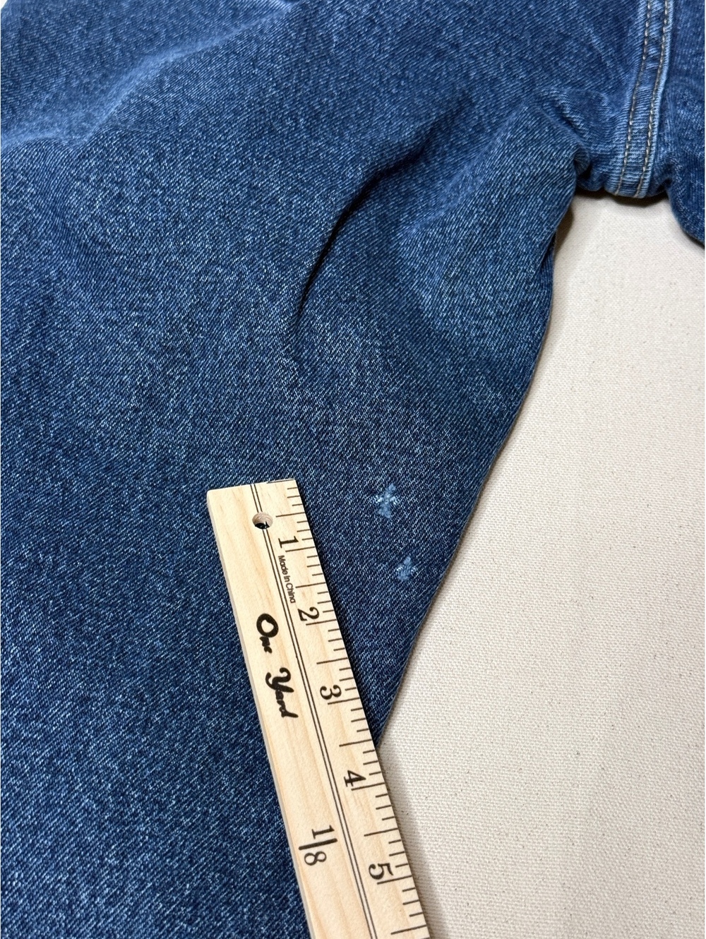 Wrangler 1096FXVF Men’s 32x32 Blue Jeans Authentic Farmer Workwear Distressed - Picture 5 of 8